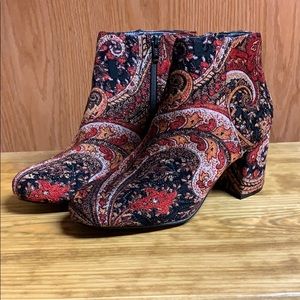NWOT Diba Red Multi Color Booties